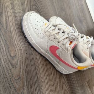 Nike Kids Cream and Pink Sneakers